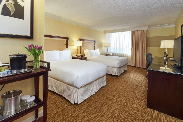 Hilton Raleigh North Hills image 25