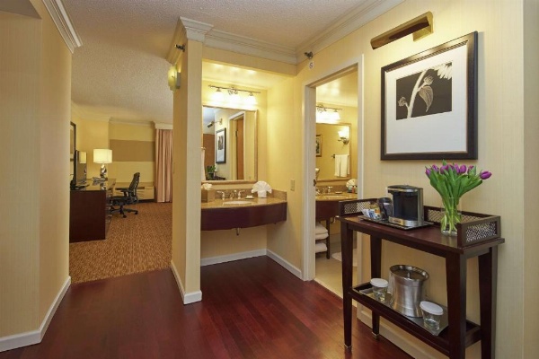 Hilton Raleigh North Hills image 28